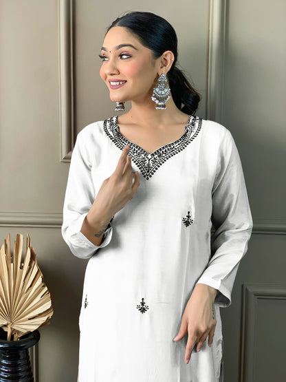 Women Embroidered Anarkali Kurta Set